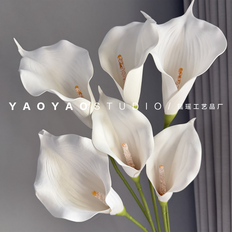 Eva Calla Lily Bouquet Photo Props for Graduation, Home Hotel Table Bouquet Decoration, Wedding Flower Arrangement Eva Calla Lily Bouquet Photo Props for Graduation, Home Hotel Table Bouquet Decoration, Wedding Flower Arrangement