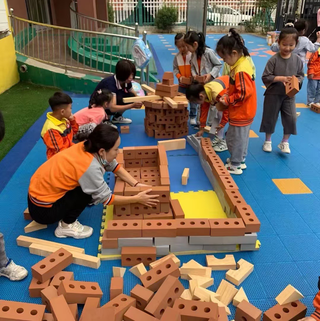 Construction Building Blocks, Interlocking and Perforated, Large Outdoor Building Toys, Kindergarten Materials, Bricks, Foam, Educational