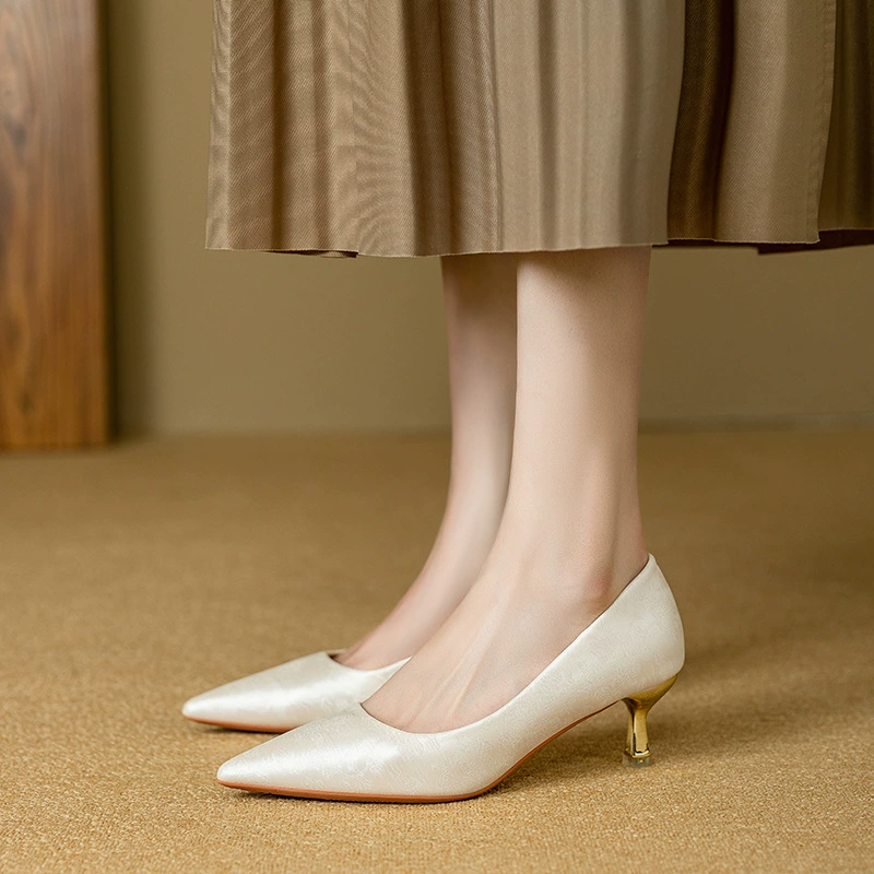 Fortune Girl 2025, весенне-осенний новый дизайн в стиле богини, темпераментная нишевая французская верхняя одежда с острым носком на высоком каблуке 1088