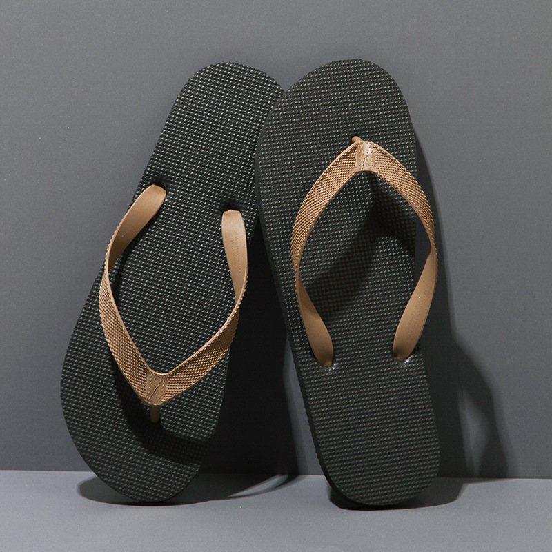 Verano nuevo tipo de slippers hombre moda moda versátil zapatillas para hombres pareja al aire libre sandalias para usar al aire libre