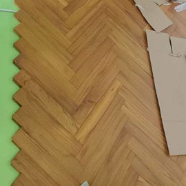实木复合地板;实木地板