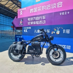 Harley-style retro electric motorcycle with wide tires, high-power electric bike, black, can carry passengers, two-wheeled electric vehicle