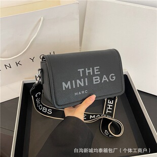 �羳MJ�����¿�theminibagŮ���԰ٴ�s�ٴ�С�����μ�б��Ů��