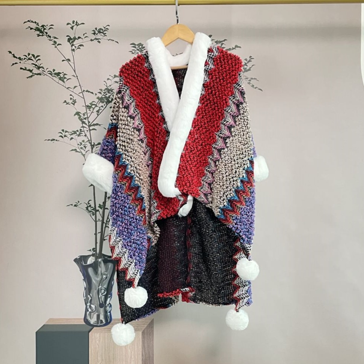 SKU-02-毛领披肩2号