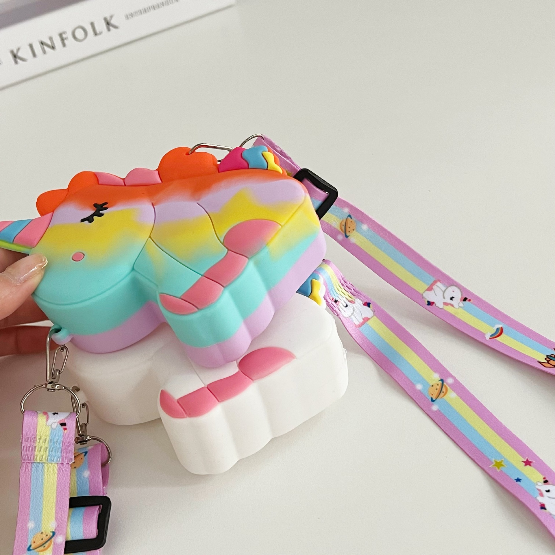 113g Weight Silica Gel Lining Material Zipper Closure Type Single Shoulder Strap Strap Type Crossbody Bag Bags Type Kid's Silica Gel Zipper Kids Wallets