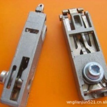 展示器材配件 锌合金三卡锁件 联板锁头 高位锁