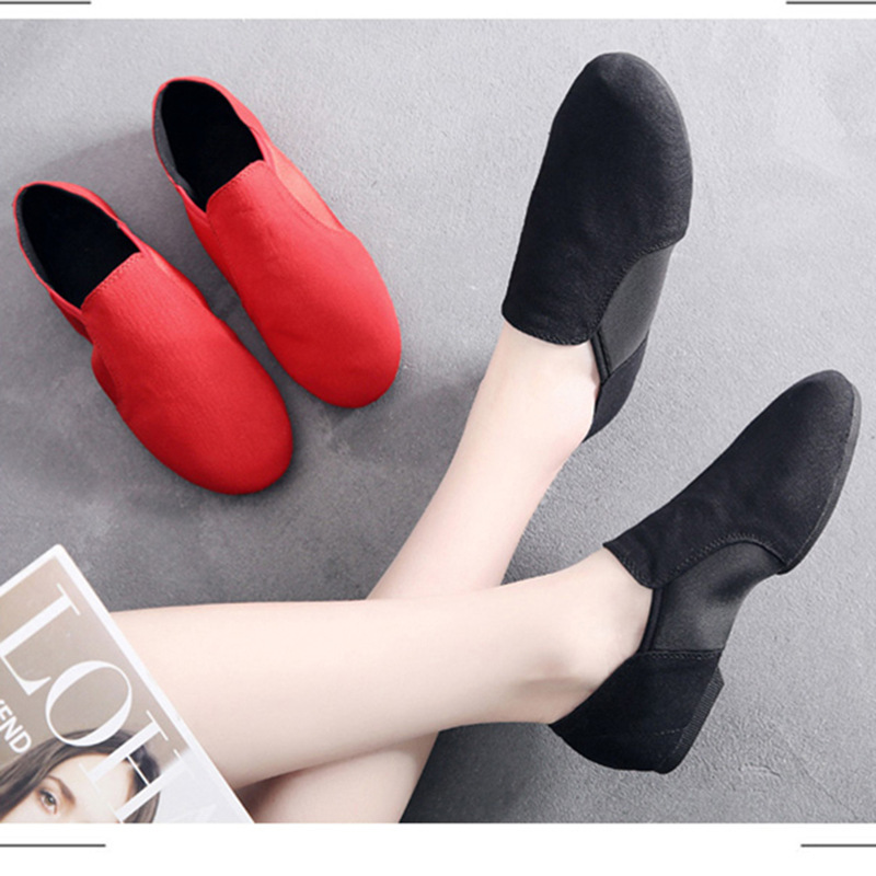 Indoor and Outdoor Classical Dance Teachers Practice Shoes Soft Sole Folk Dance Ballet Body Jazz Dance Flat Heeled Yoga Dance Shoes