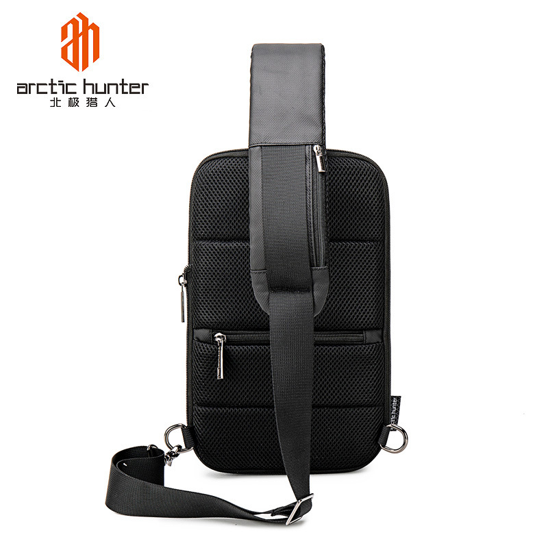 男士功能运动休闲胸包防盗防泼水扩容斜挎包男士单肩包定LOGO