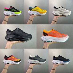 �ﶬ�¿�t����Fͬ����Ů��ͽ��Ь�p�㾏����ĥ��ЬHOKA͸��