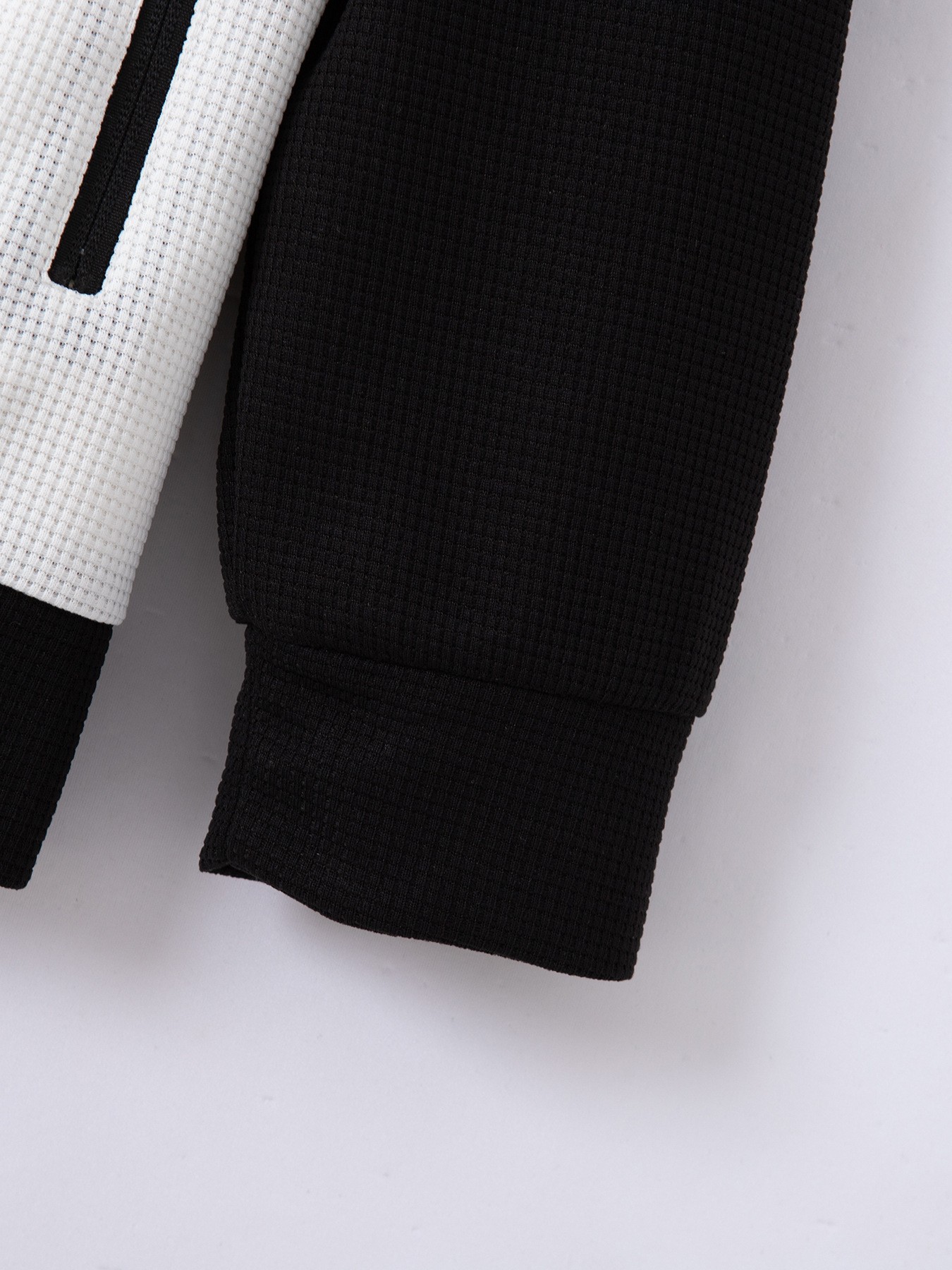 Autumn and winter new casual stand up collar waffle long sleeved color blocked zipper cardigan jacket_voghion.com