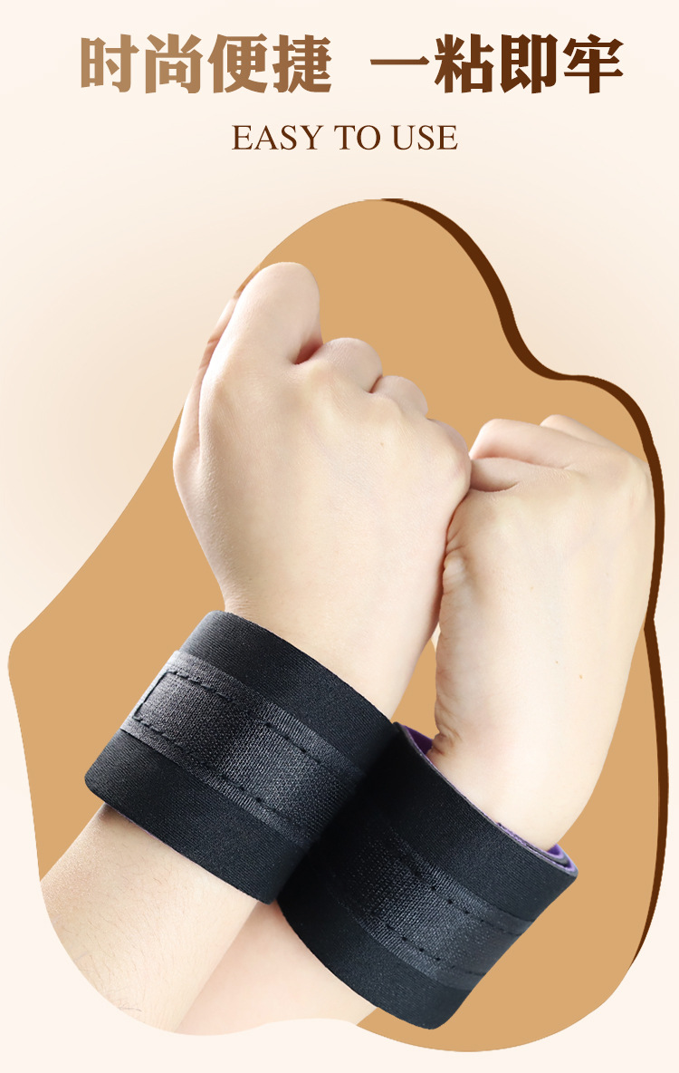 SM Bondage Hand and Foot Cuffs Set in Black Neoprene Fabric for Couples — detail image 5