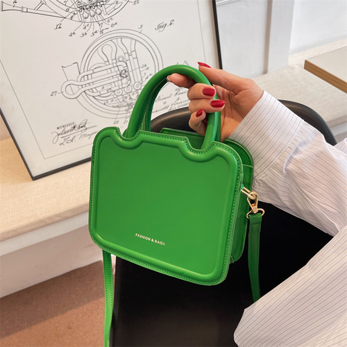 Women's 2024 Summer New Fashion Handbag Shoulder Bag Hip Bag Korean Style Unique Design Ins Women's Bag Retro Single Strap Bag
