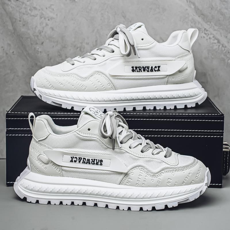 Cuatro estaciones zapatos para estudiantes verano nuevo estilo malla transpirable zapatos deportivos casuales moda Douyin cabello zapatos de hombre de suela gruesa