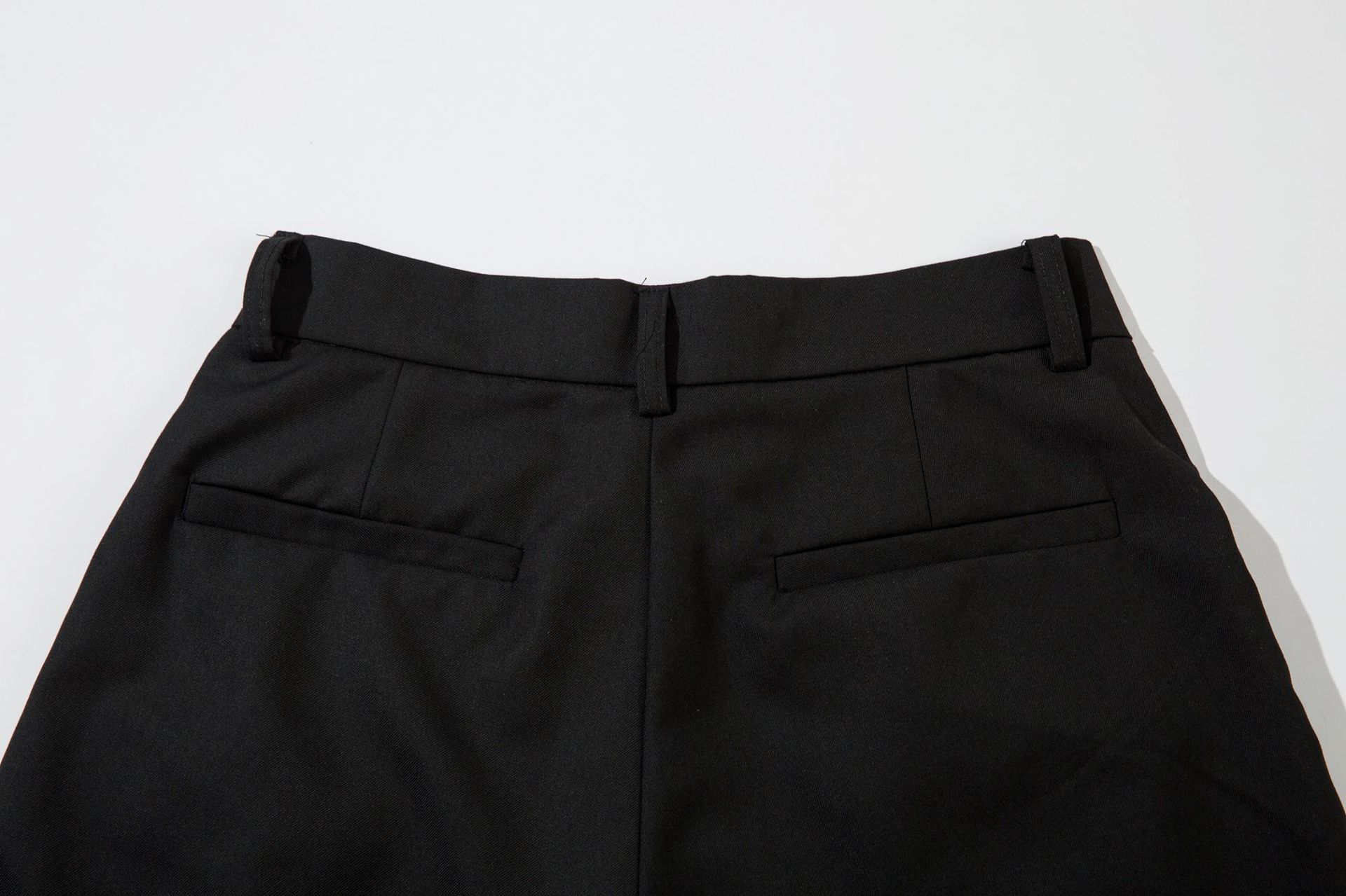 EONMODISH Homme 2024 Automne Nouveau Produit, niche jambe droite pantalon décontracté suspendu, pantalon, pantalon_voghion.com