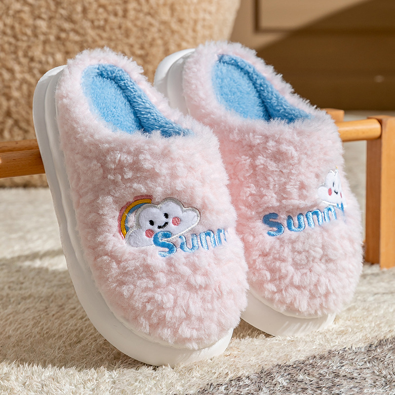 Hermosas zapatillas de algodón de oveja casera pareja de cabeza caliente antideslizante fondo grueso pisar mierda sensación de invierno peludo zapatillas