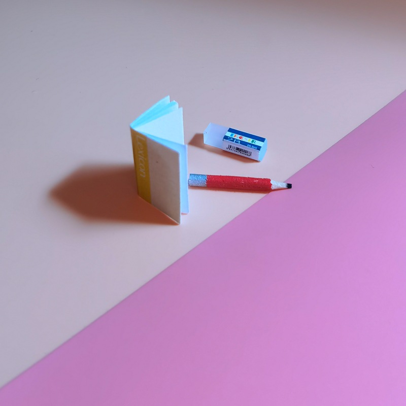 bjd小布娃娃屋配件DIY场景模型玩具拍聂道具迷你仿真学生学习用品