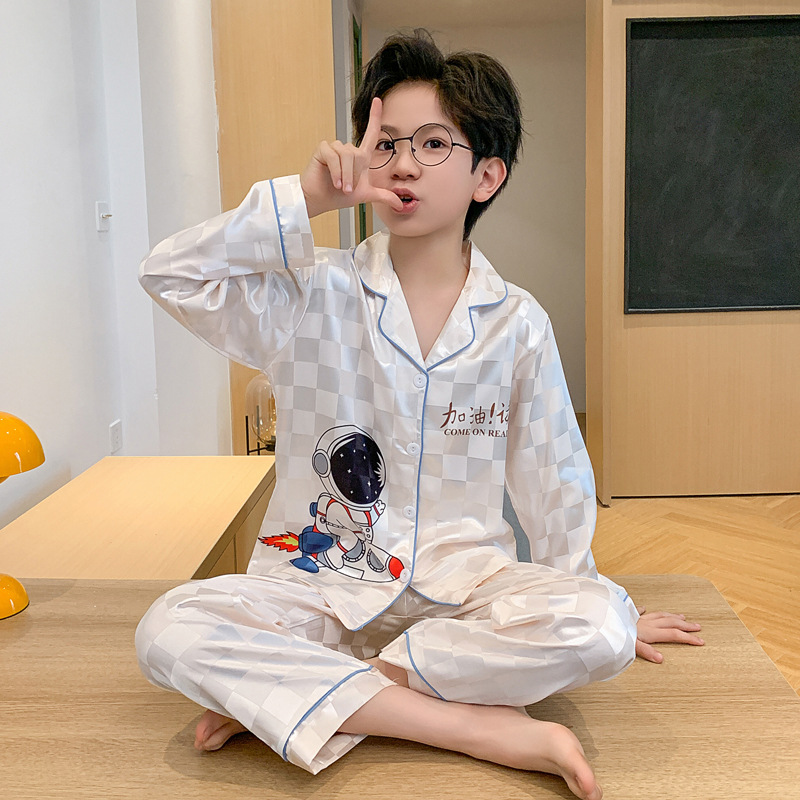 Children's pajamas, spring and autumn, ice silk, boys' cartoon style, long-sleeved, long pants, silk, thin home wear for small, medium and large children.