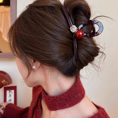 复古轻奢红色珍珠抓夹发夹女2025新款后脑勺鲨鱼夹子高级感发量多