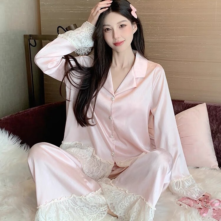 Spring and Autumn Satin New Style Elegant Style Ice Lace Silk Light Luxury Pajamas Women's Home Wear Sweet Outer Wear