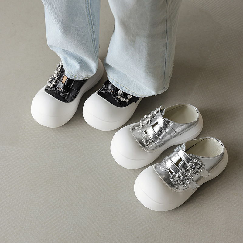 Sandal nữ đế xuồng cao 5 cm mũi vuông đính đá pha lê — màu đen, bạc