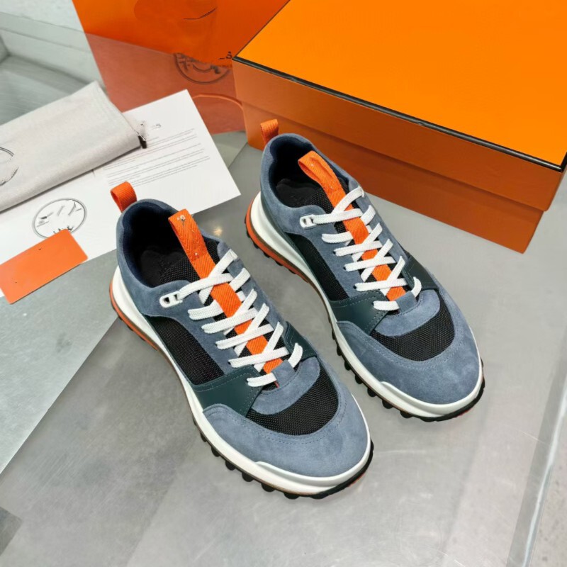 Couple Style White Sneakers Spanish Genuine Leather Casual Shoes with a Raised Toe Niche Original German Training Sneakers Running Shoes Waffle Couple Style White Sneakers Spanish Genuine Leather Casual Shoes with a Raised Toe Niche Original German Training Sneakers Running Shoes Waffle