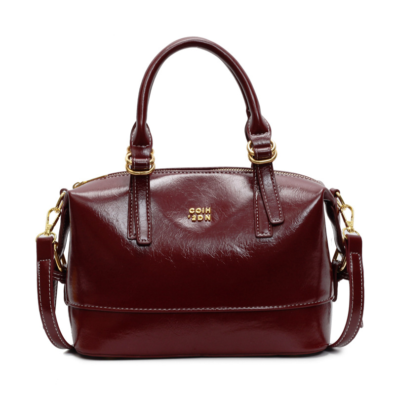 Nicho Zhong bolso de mano de tendencia retro mujer 2025 nuevo paquete de hombro casual universal viaje de alta calidad sensación de mochila