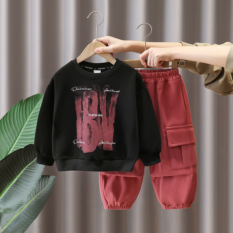 7839 Traje deportivo para niños Primavera y otoño 2025 Nuevo estilo hermoso suéter estampado para niños Primavera Red de dos piezas