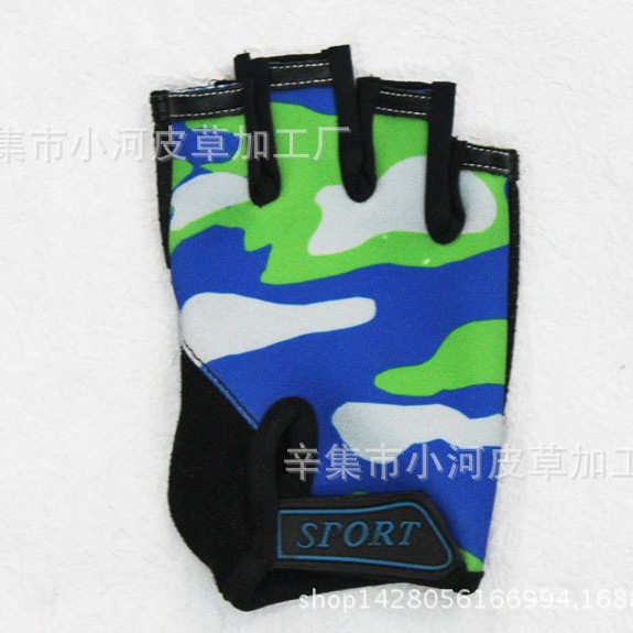 Children's gloves kids riding half finger skateboard roller skating outdoor sports boys and girls bicycle gloves wholesale