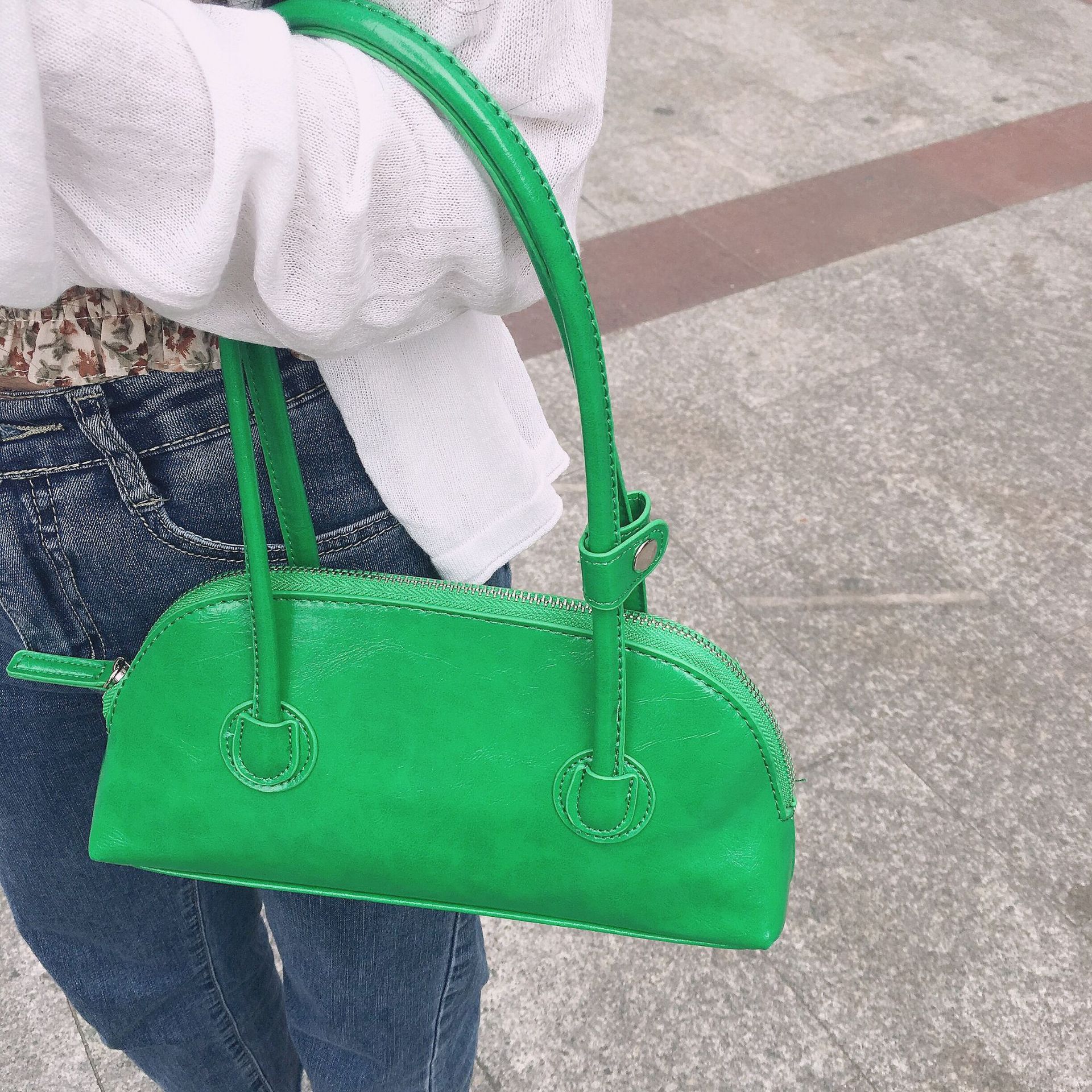 New Women's Spring/Summer Candy Color Underarm Wrap with Oil Wax Skin Method Stick Bag, Small and Versatile Handheld Bag_voghion.com