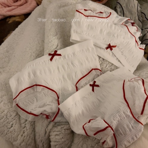 Underwear for girls Japanese style small fresh cream puff mid-waist high elastic breathable pure cotton crotch student underwear for women