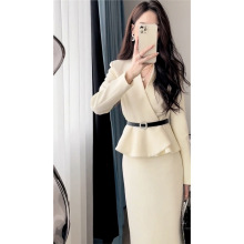 深圳南油早秋冬搭配一整套小洋装高级感韩剧小香风白色毛呢套装裙