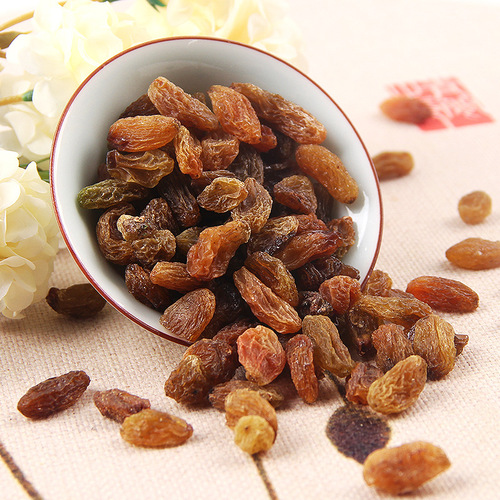 Xinjiang specialty Turpan large-grain raisins, seedless, no-wash, ready-to-eat, manufacturer wholesale, preferential treatment for large quantities