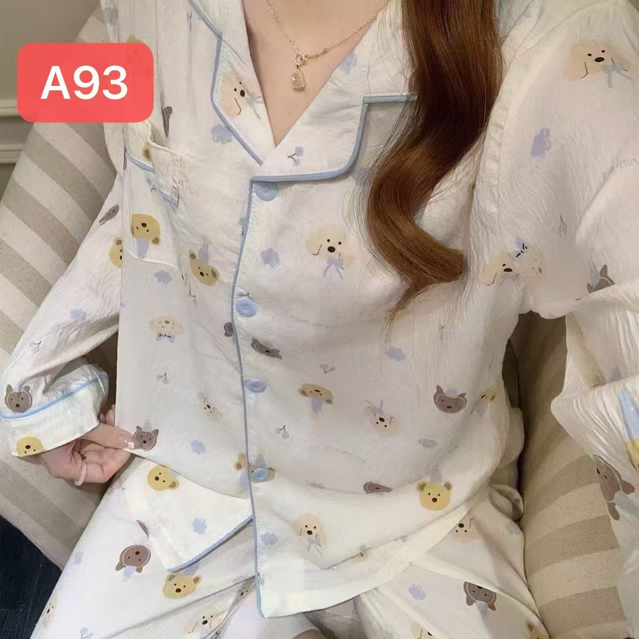 Algodón nublado al por mayor transfronterizo nuevo pijama de niña pantalones de manga larga delgados dulces dibujos animados impresión de ropa para el hogar set