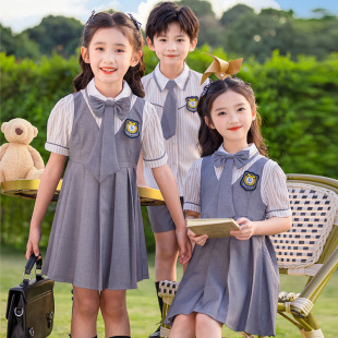 Kindergarten Garden Dress Suit Primary School Uniform Summer Shirt Short-sleeved Two-piece Suit for June 1 Performance Graduation Class Dress