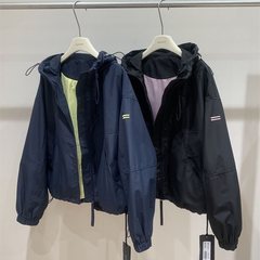 欧货正品2025春宽松休闲连帽双拉链字母百搭显瘦冲锋衣短款外套女