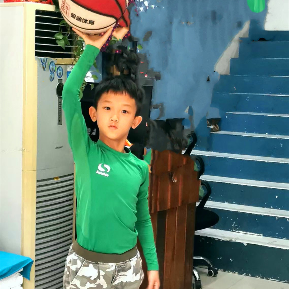 亲子装长袖T恤外贸轻薄科技速干面料运动长袖T恤多色混批春夏新款|ms