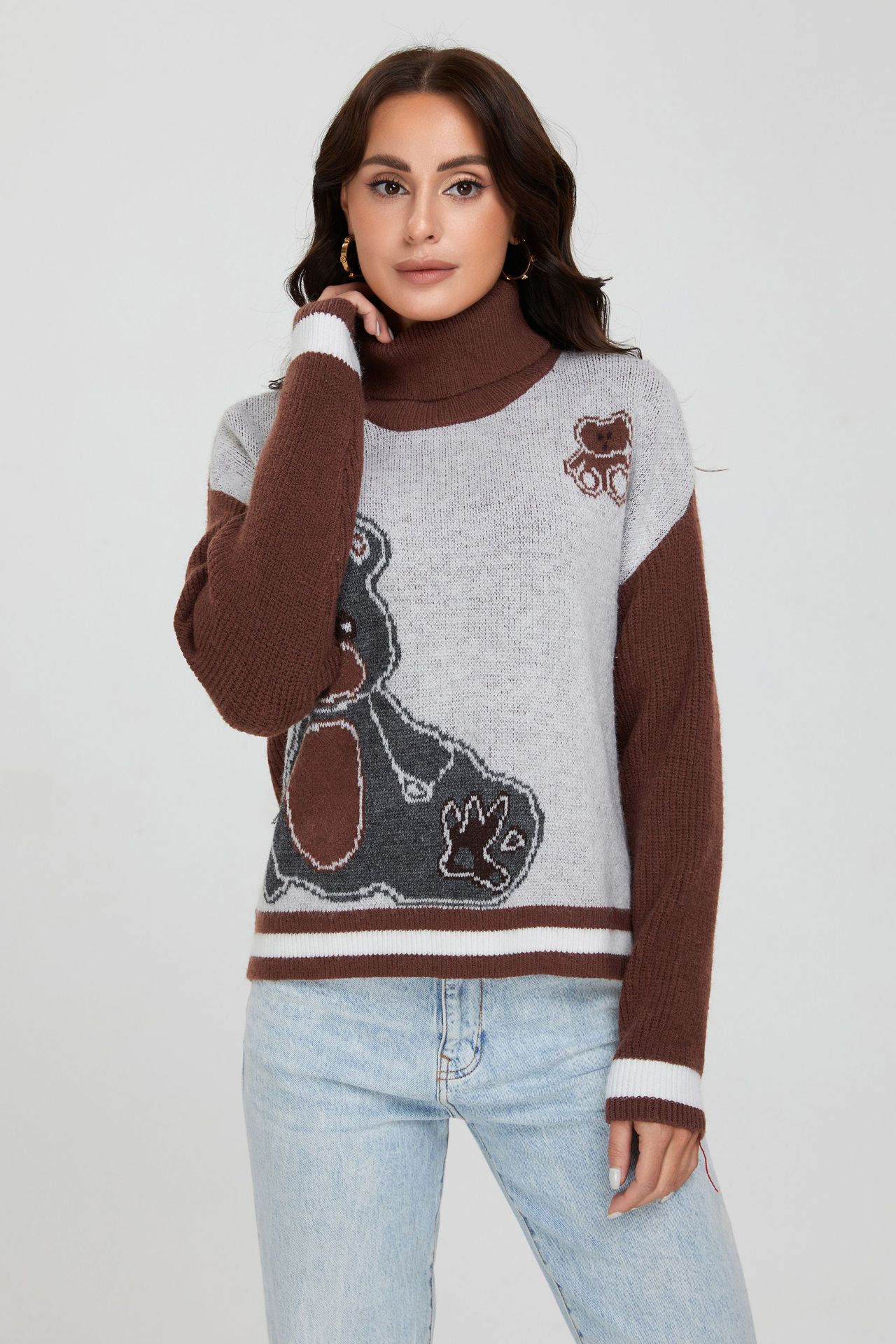 Women's Retro Knitted Sweater With Contrast Bear Pattern Detail_voghion.com
