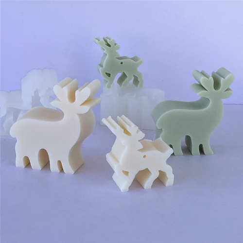 Christmas Elk Candle Silicone Mold Christmas Deer Sika Deer Aromatherapy Plaster Ornament Animal Glue Mold