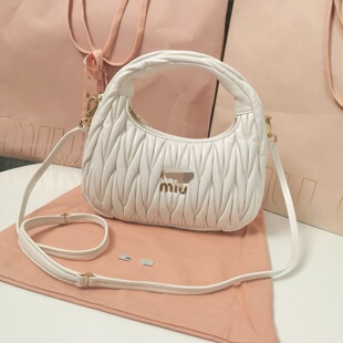 �컨��MIU����ƷMiuWander�ִ�С��ƤƷ��Matelasse�y��5BC125