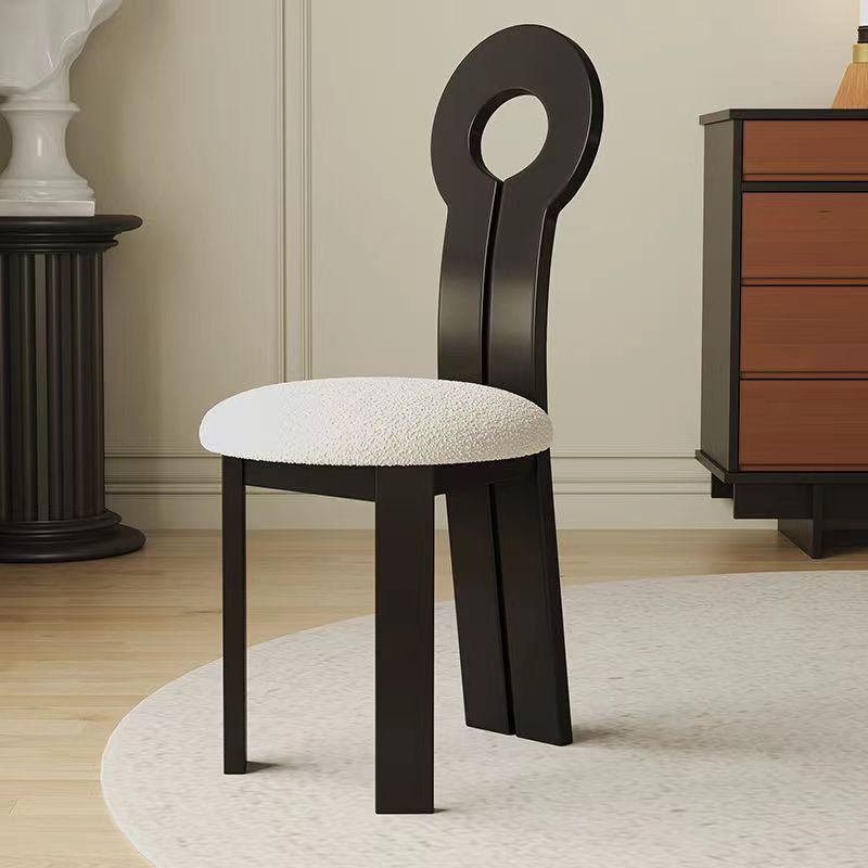 Silla de comedor de madera maciza medieval silla de respaldo de madera maciza moderna simple estilo nórdico arte francés silla de llaves retro
