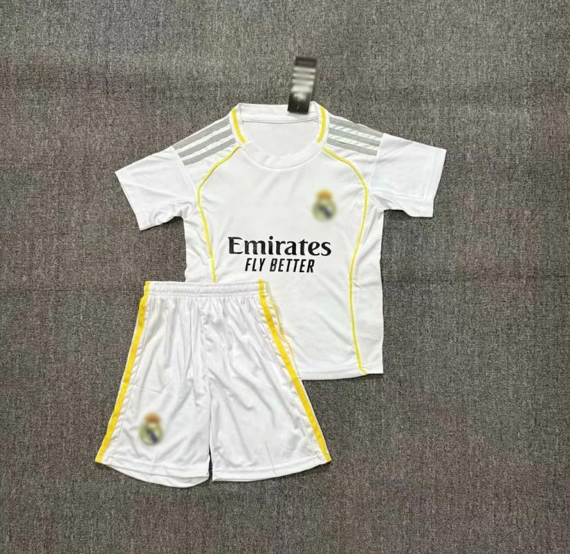 2526/로얄 M 홈코트