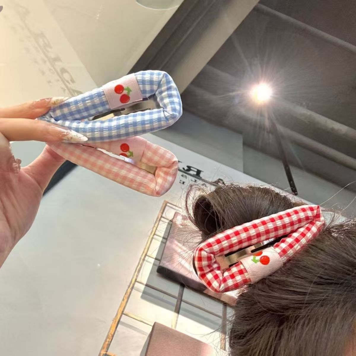 Cute Plaid Cherry Hair Girls, Side Bangs And Frizzy Hair, Fluffy, Large BB Clip For Washing Face_voghion.com