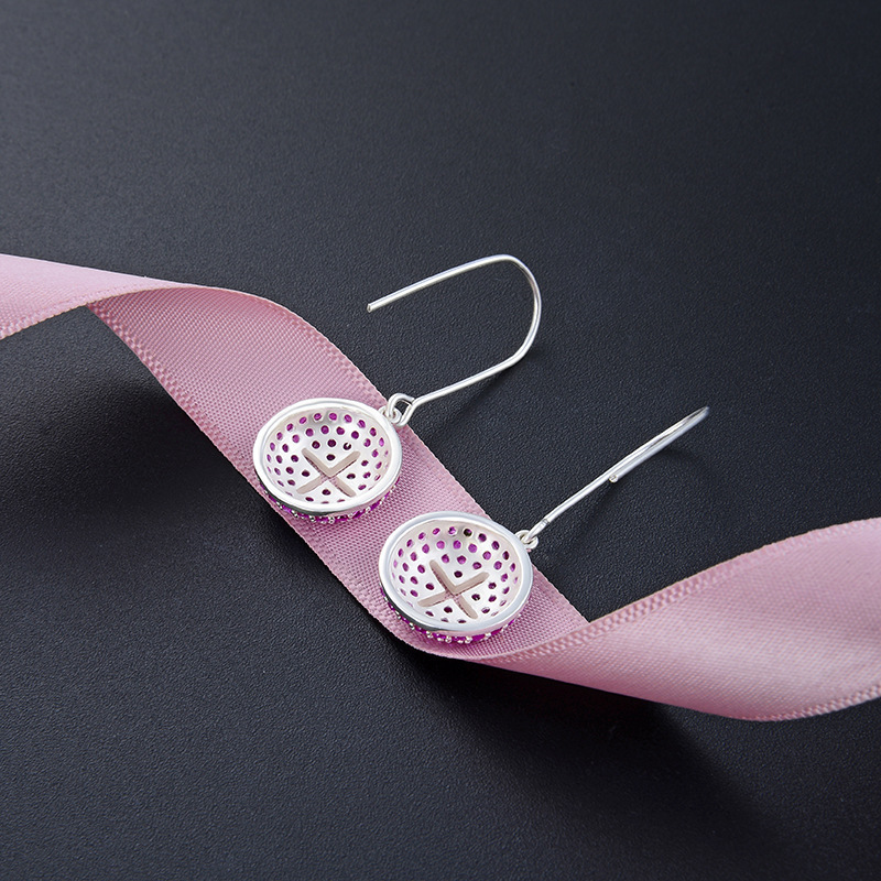 Jiaojiao amor Europa y los Estados Unidos nuevos productos fríos pendientes cruzados de viento s925 plata esterlina pendientes personales joyas de nicho femenino