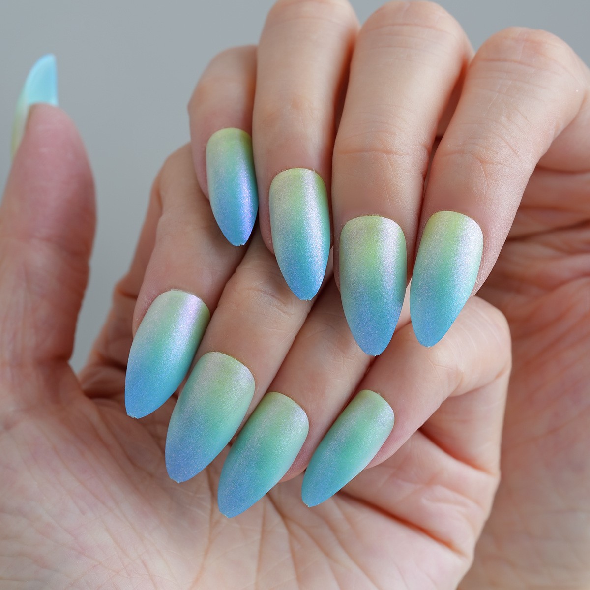 Millones de manchas uñas postizas Uñas postizas Uñas postizas Uñas de uñas portátiles Parche de uñas 24 piezas Suministro del fabricante