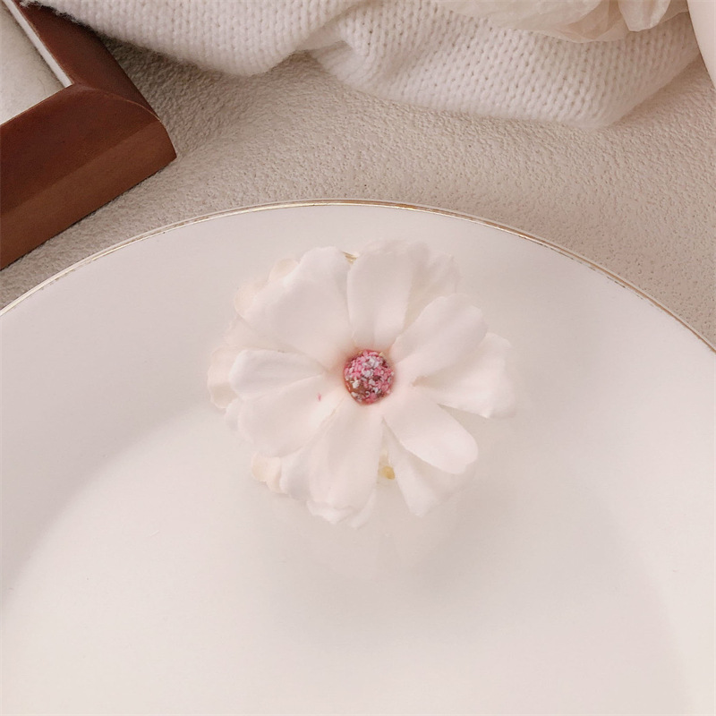 Flor de simulación clip de agarre pequeño clip de garra de cola de caballo alta pinza de pelo de artefacto fijo horquilla de cabeza femenina nuevo tocado de flor