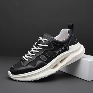 �W��������Ь�ļ�2022�¿��ϵ�Ь�г����r�����eЬܛ��Ь����͸��