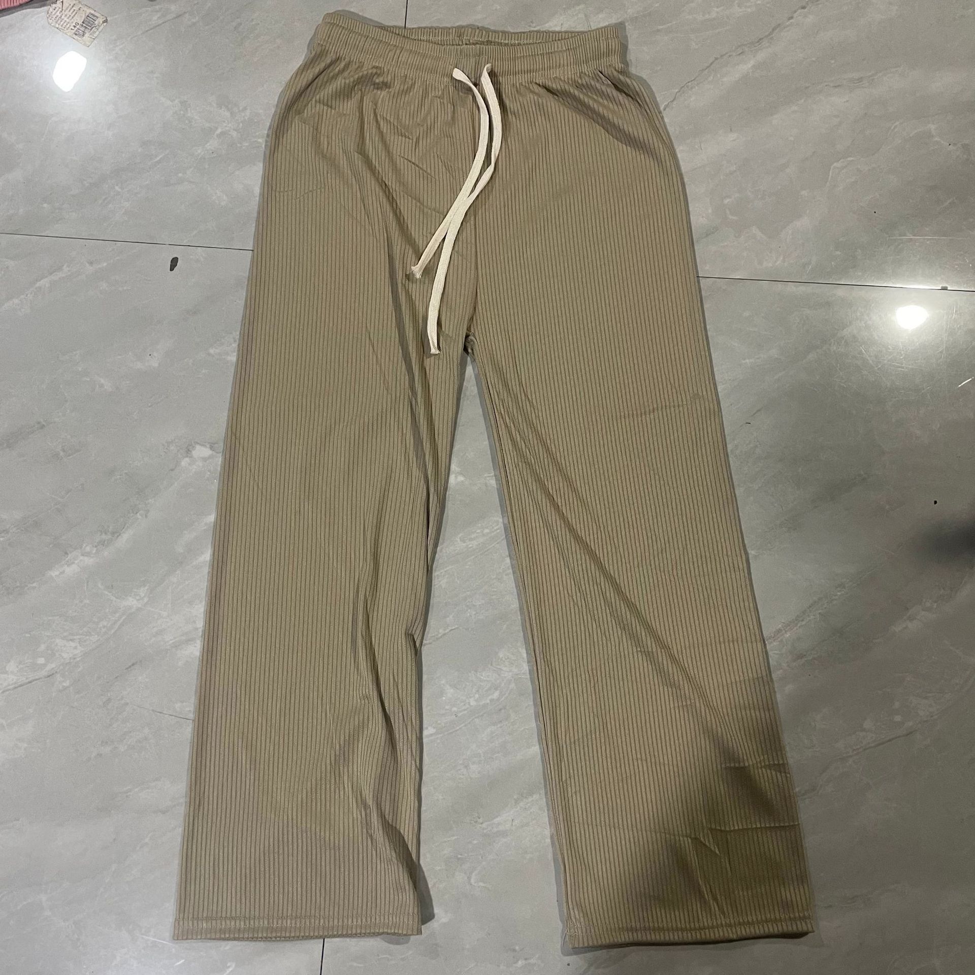 Vietnam, sudeste asiático, pantalones rectos de hueso de serpiente, pantalones de pierna de cintura alta y delgada, pantalones de mujer.