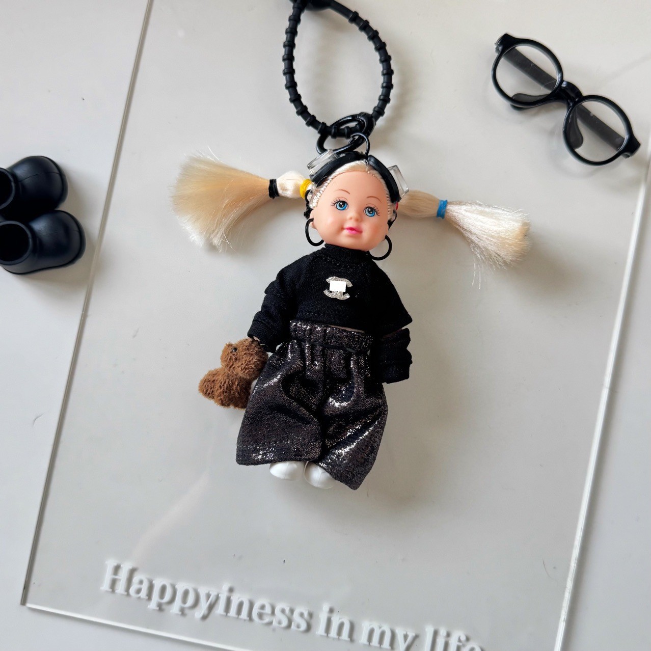 파일럿 글리터 인형