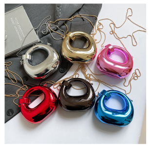 �r��С������С����Ů�W�t��������������X���������б���