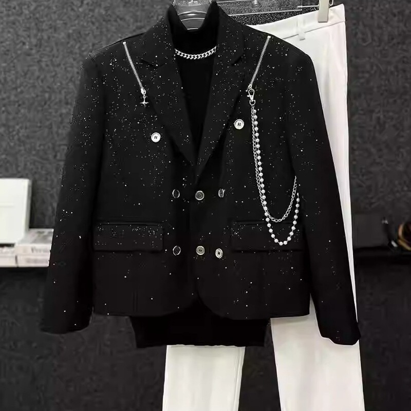 Black Star-Patterned Blazer for Men with Trendy Metal Chain Design, Loose Fit, Stylish Short Blazer Jacket Black Star-Patterned Blazer for Men with Trendy Metal Chain Design, Loose Fit, Stylish Short Blazer Jacket